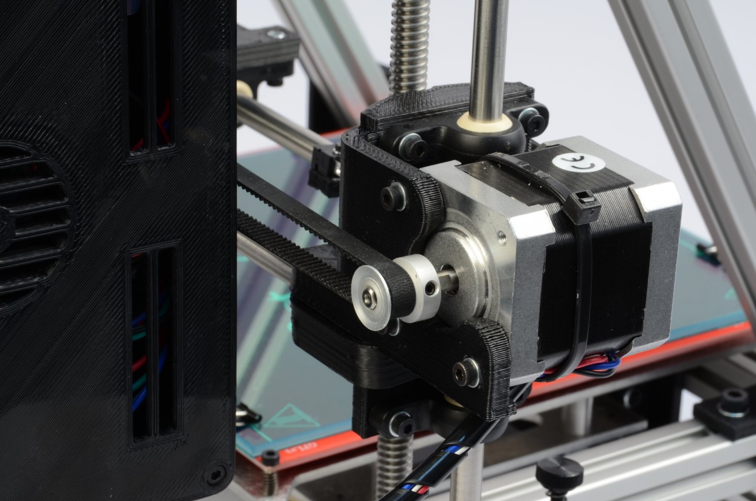 http://www.lulzbot.com/sites/default/files/styles/uc_product_full/public/p/newimages/2012/12/DSC_0193.JPG