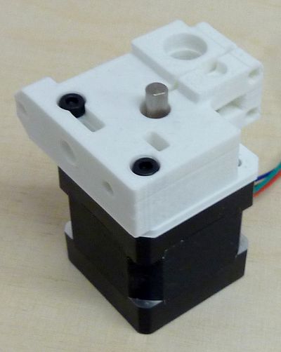 Reprappro-multi-materials-extruder-drive-block-mounting.jpg