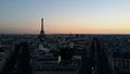 Vista de la Torre Eiffel desde el Arco del Triunfo.jpg