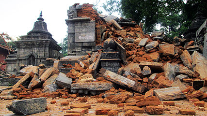 2015 Earthquake in Nepal-Pashupatinath Temple Area (12).JPG