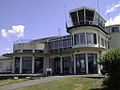 Aéroport de Nevers-Fourchambault - Façade.jpg