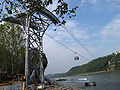 Buga 2011 Koblenz - Seilbahn mit erster Gondel 05-2010.jpg