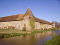 Château de la Vallée (Cher) - communs3.jpg