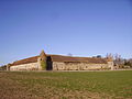 Château de la Vallée (Cher) - communs1.jpg